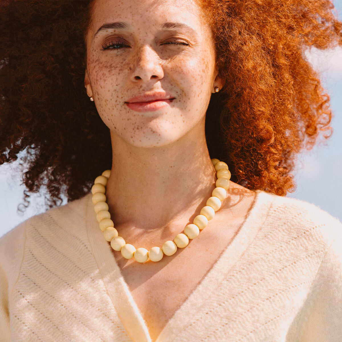 Collier jaune femme