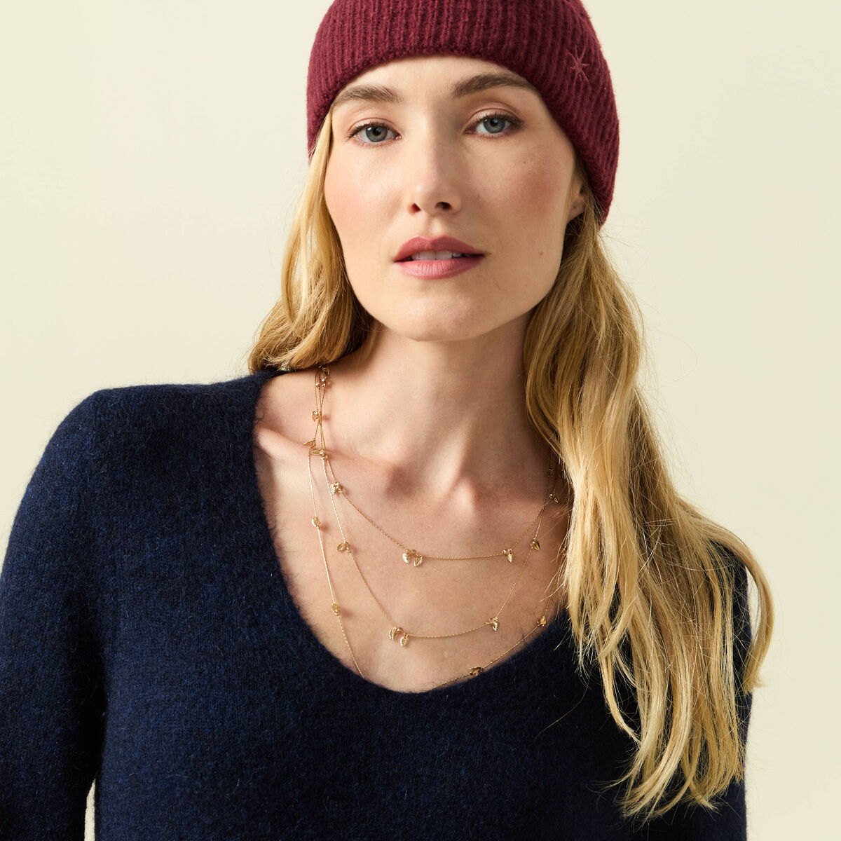 Pull col V manches longues bleu marine femme