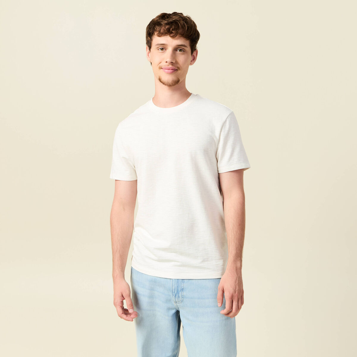 T-shirt cintré col rond manches courtes ecru homme