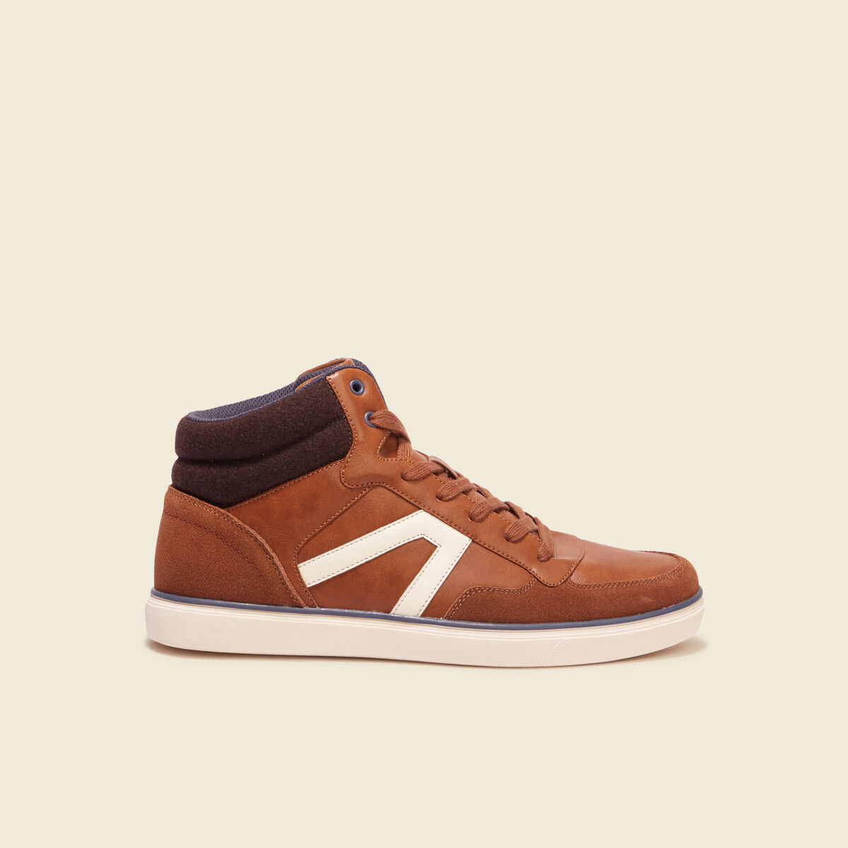 Baskets montantes &agrave; lacets marron fonc&eacute; homme