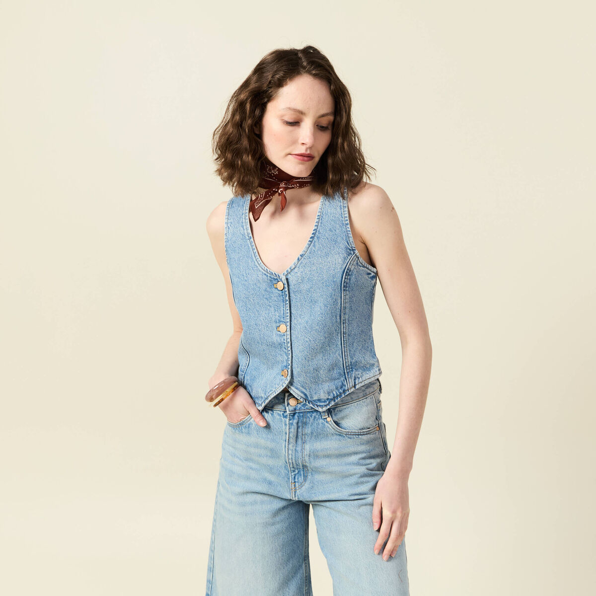 Veston sans manches en jean denim used femme