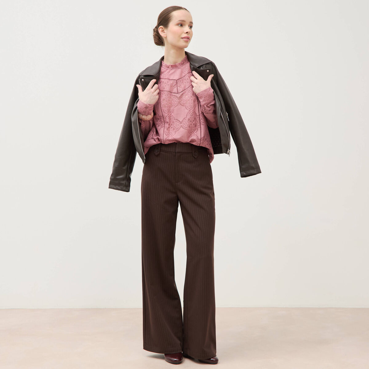 Pantalon large taille haute fluide marron fonc&eacute; femme
