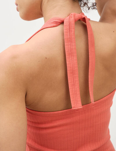 D&eacute;bardeur d&eacute;collet&eacute; brassi&egrave;re int&eacute;gr&eacute;e rouge fonc&eacute; femme