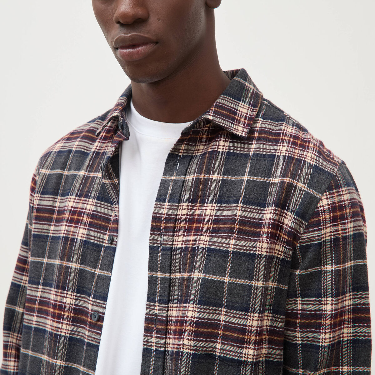 Chemise col classique manches longues gris fonc&eacute; homme
