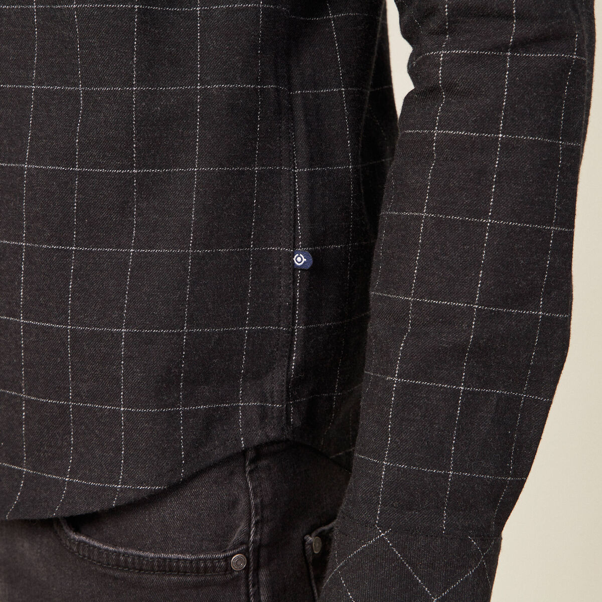 Chemise manches longues gris fonc&eacute; homme