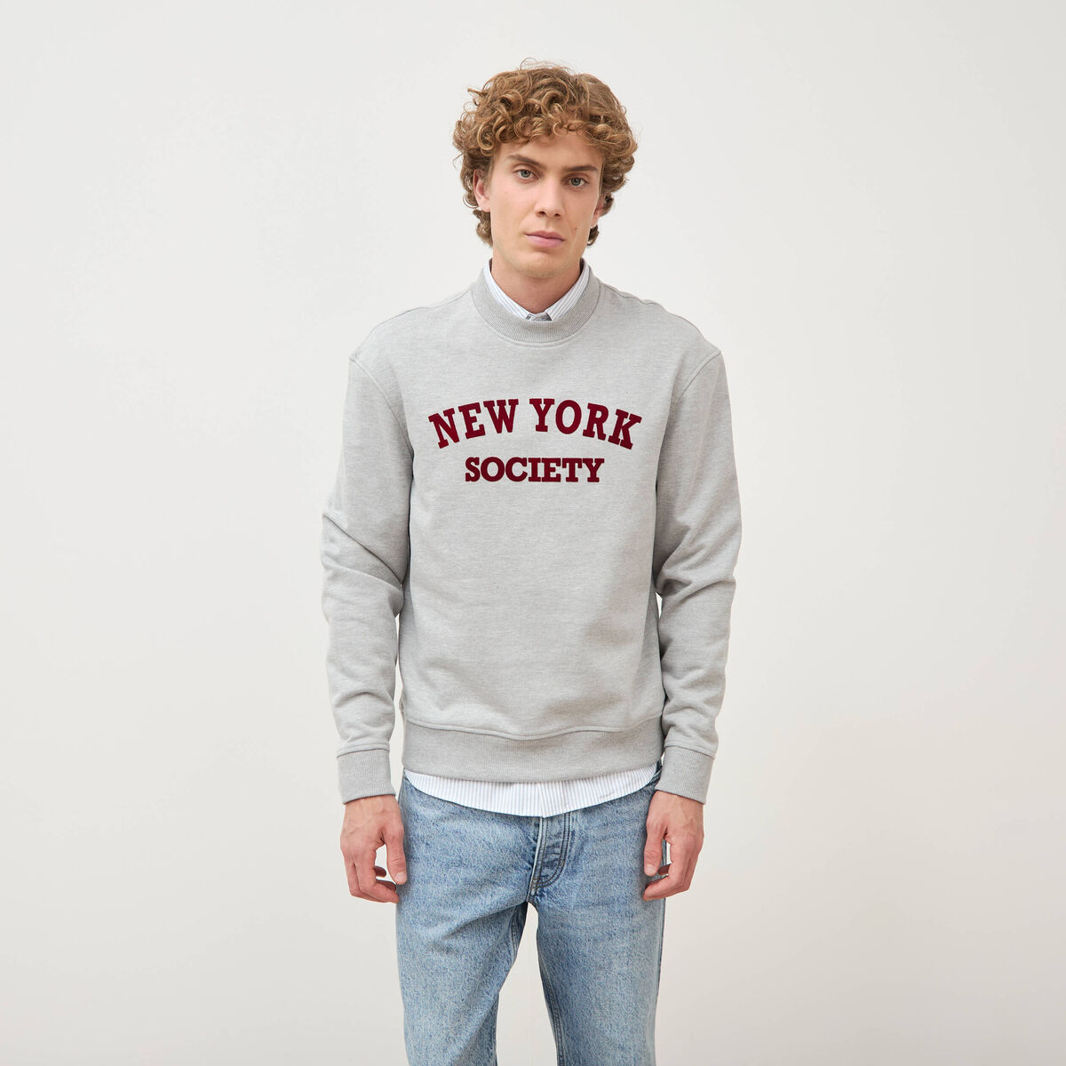 Sweat droit col rond manches longues gris clair homme