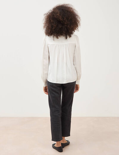 Blouse ajour&eacute;e col rond manches longues ecru femme