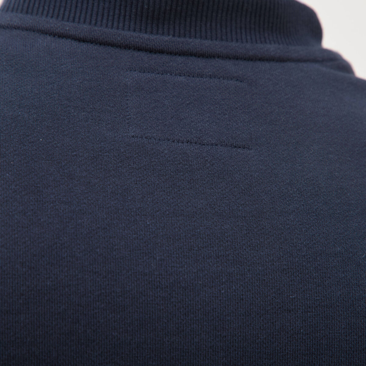 Sweat droit col rond en coton bleu marine homme