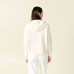 Pull &agrave; capuche zipp&eacute; creme femme