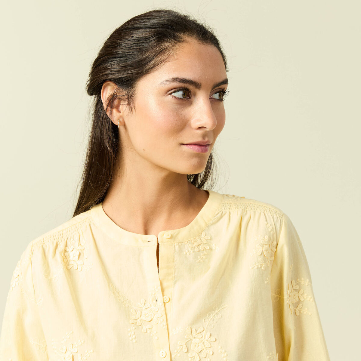 Chemise en coton manches 3/4 jaune clair femme