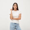 T-shirt ajust&eacute; col rond manches courtes ivoire femme