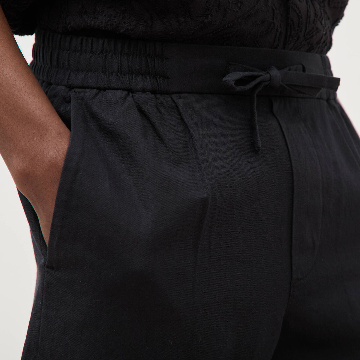 Bermuda noir homme