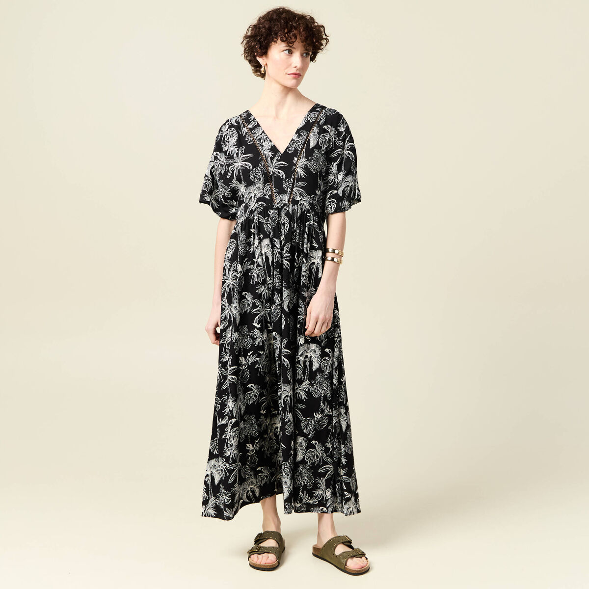 Robe longue droite dos en V noir femme