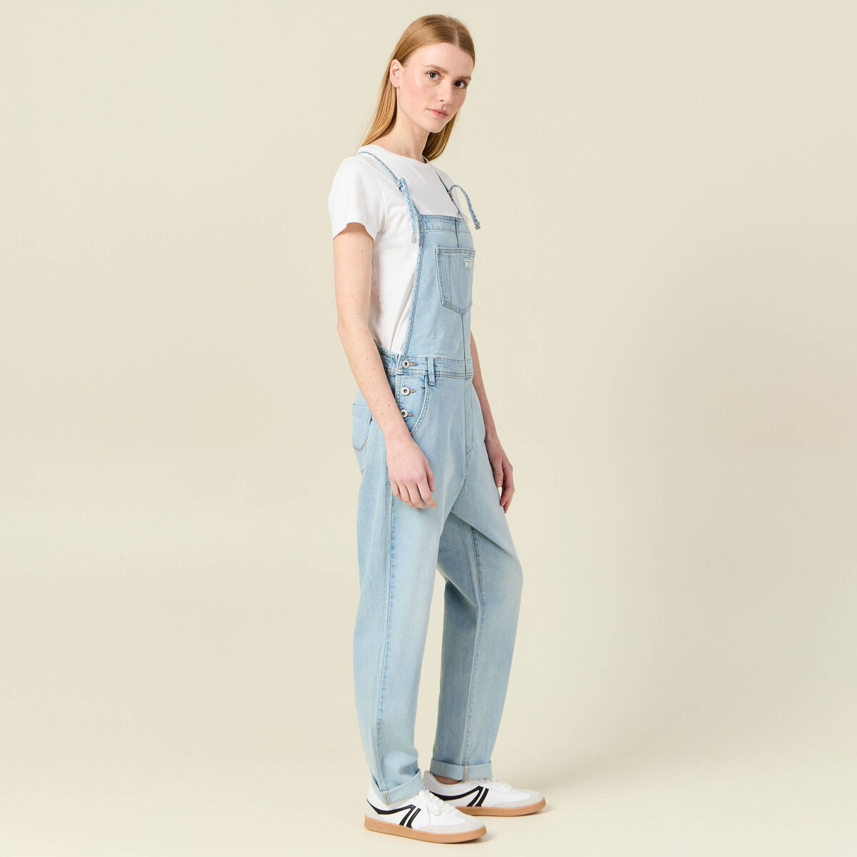 Salopette droite en jean denim used femme