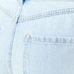 Short droit en jean &agrave; pinces denim bleach femme