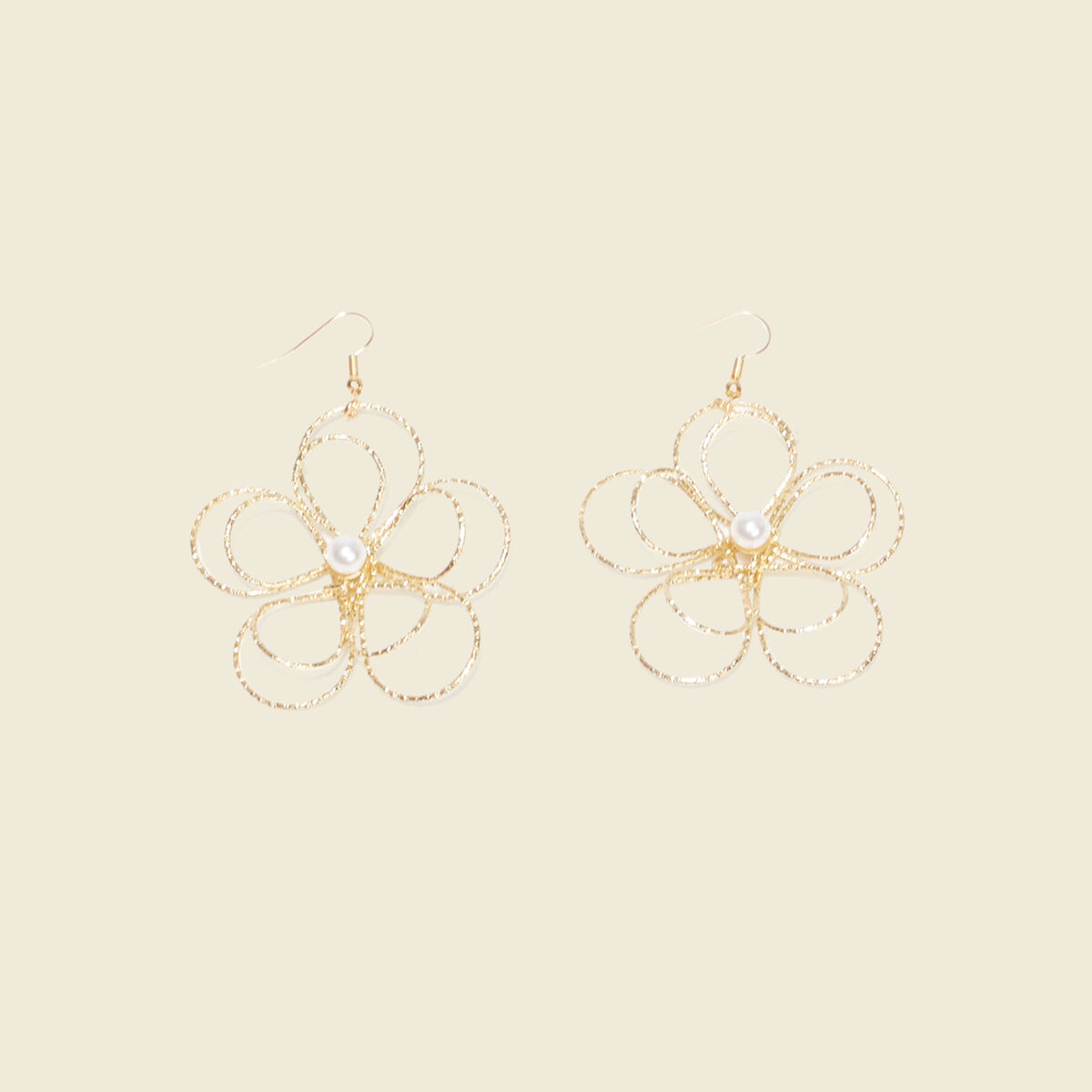 Boucles d'oreilles pendantes couleur or femme
