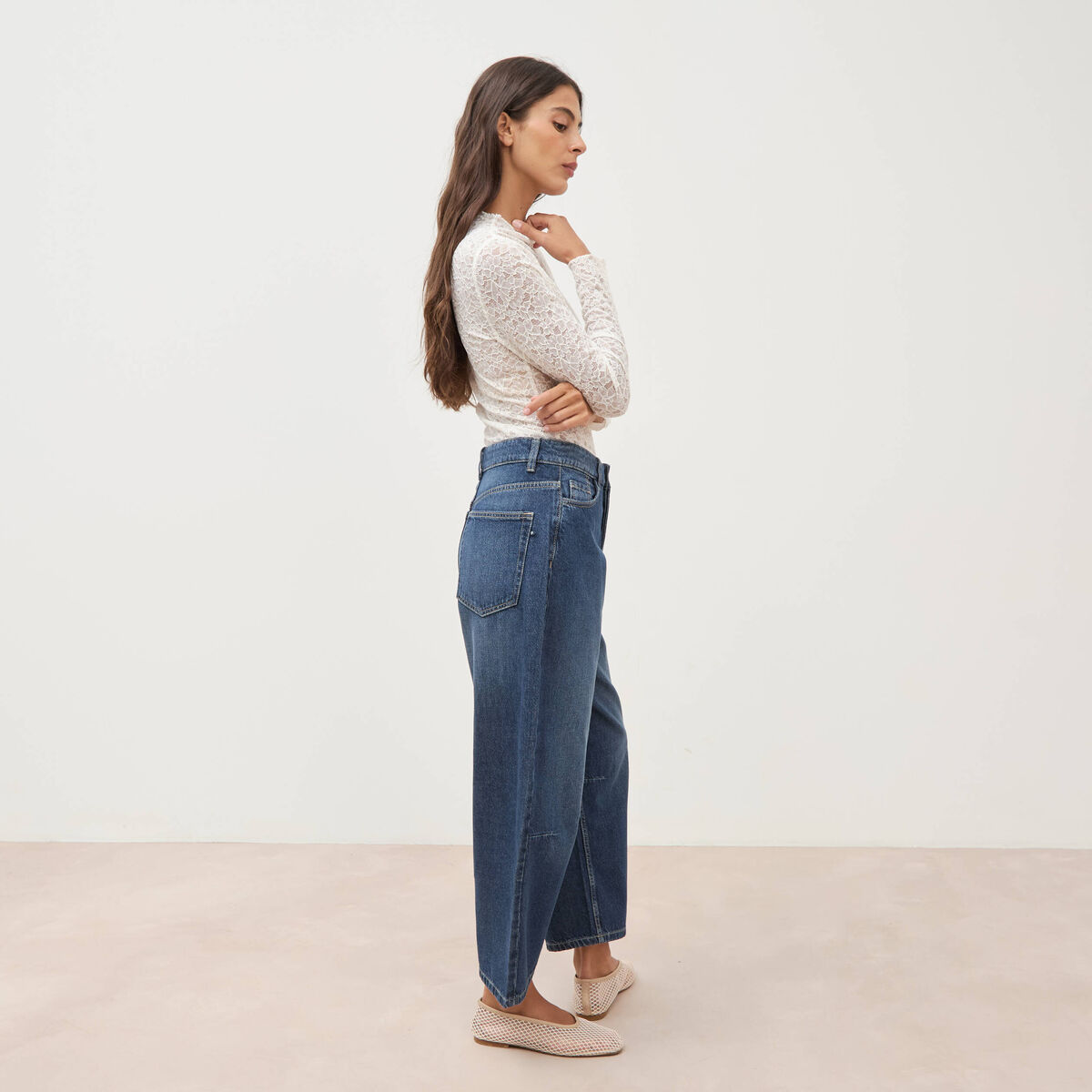 Jeans barrel 7/8&egrave;me taille standard denim brut clean femme