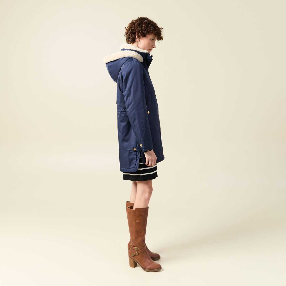 Parka droite &agrave; capuche bleu marine femme