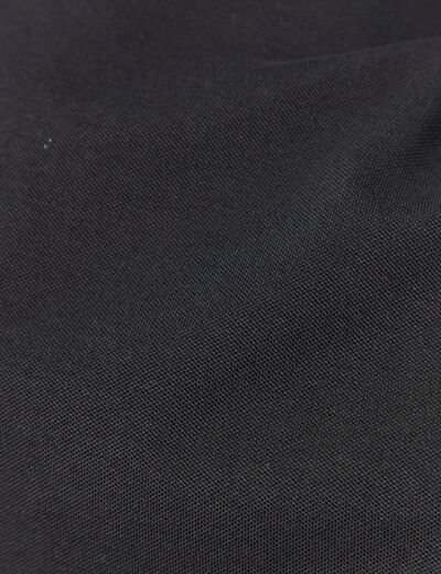 Polo cintr&eacute; manches courtes col polo noir homme