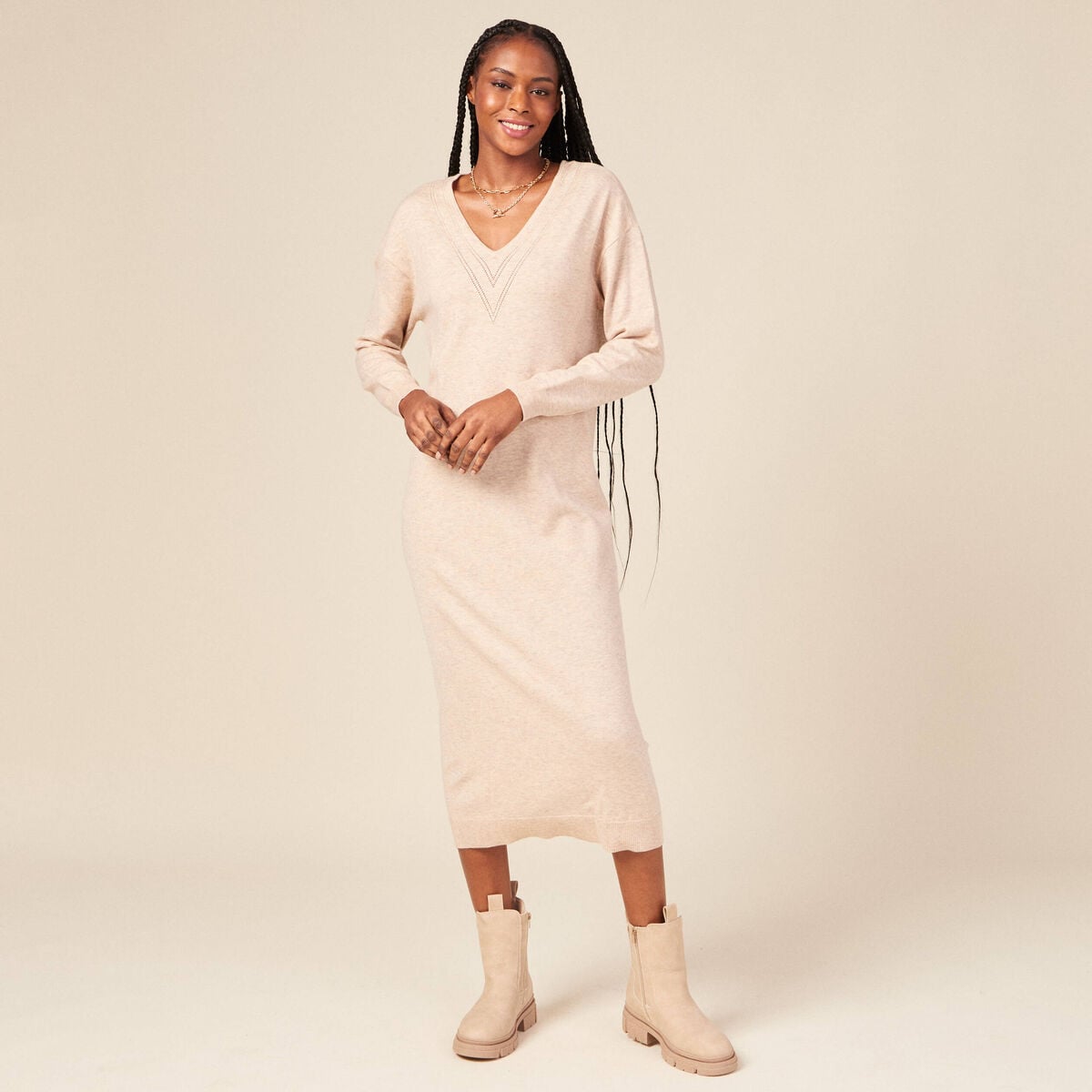Robe cintr&eacute;e col v manches 3/4 creme femme