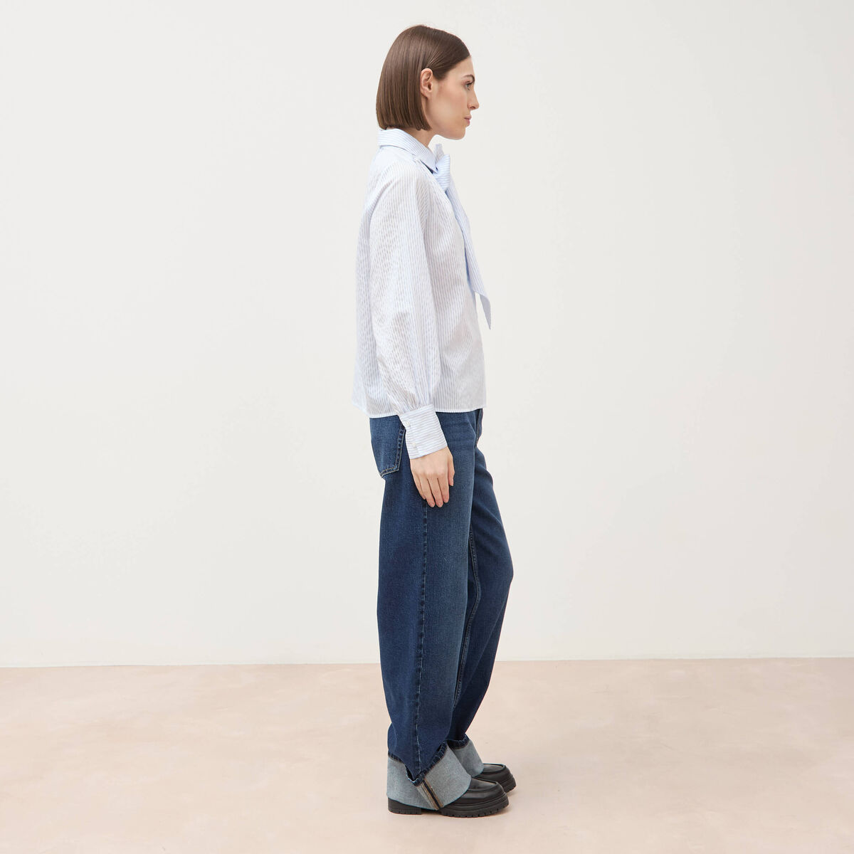 Chemise manches longues col am&eacute;ricain bleu ciel femme