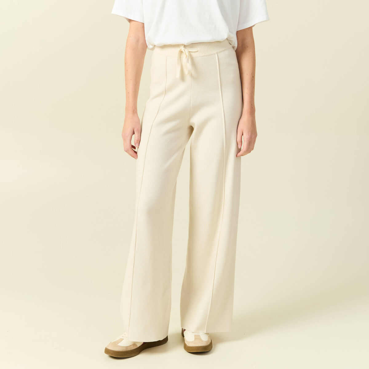 Pantalon large taille haute en maille creme femme