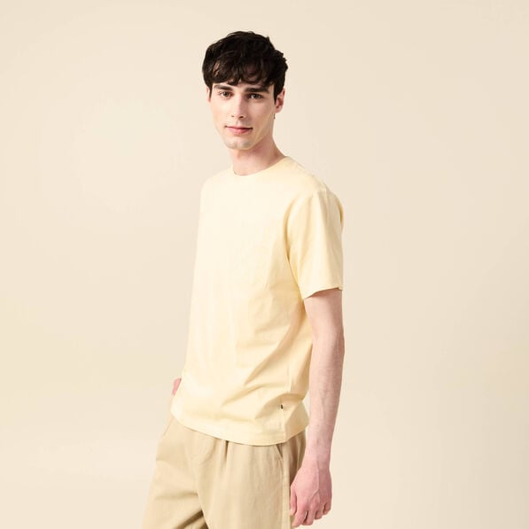 t shirt manches courtes jaune homme T-shirt manches courtes jaune homme
