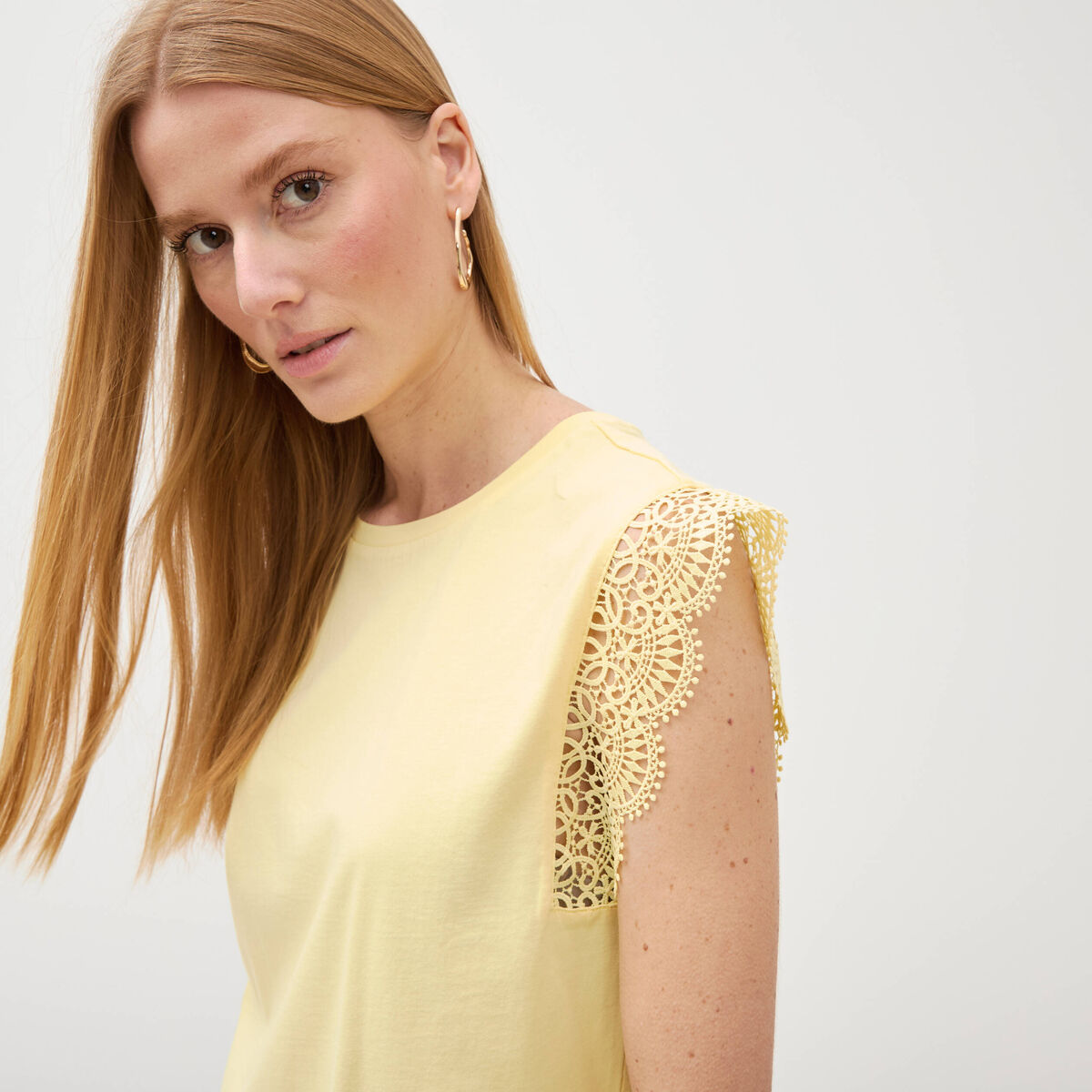 T-shirt manches courtes jaune pastel femme