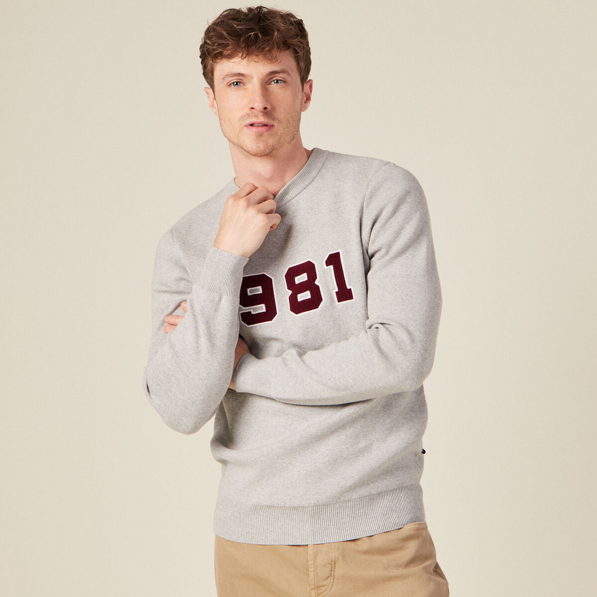 Pull manches longues col rond gris fonc&eacute; homme