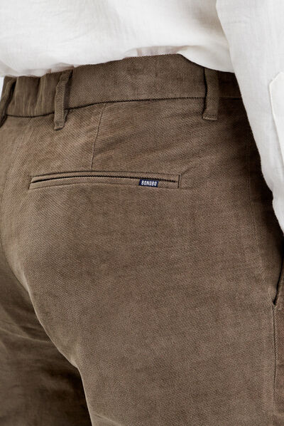 Pantalon tapered velours taupe homme