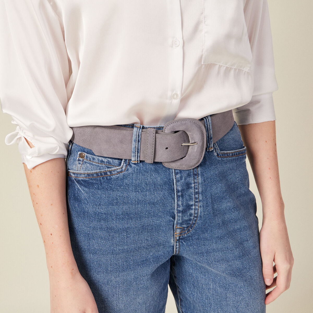 Ceinture large en cuir bleu clair femme