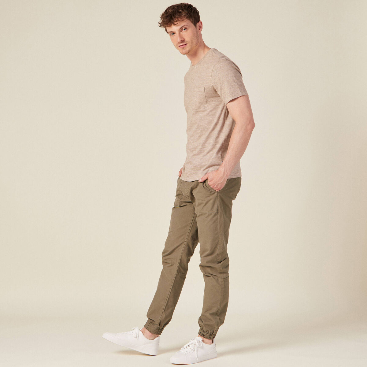 T-shirt manches courtes marron foncé homme