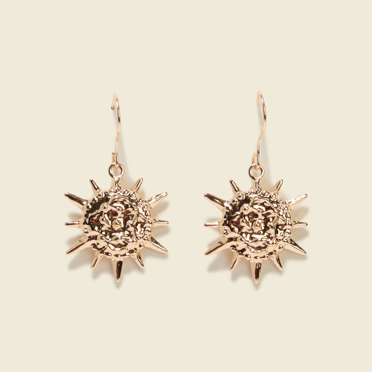 Boucles d'oreilles couleur or femme