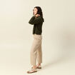 Pull &agrave; capuche zipp&eacute; vert kaki femme