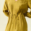 Robe longue droite col v manches longues vert olive femme