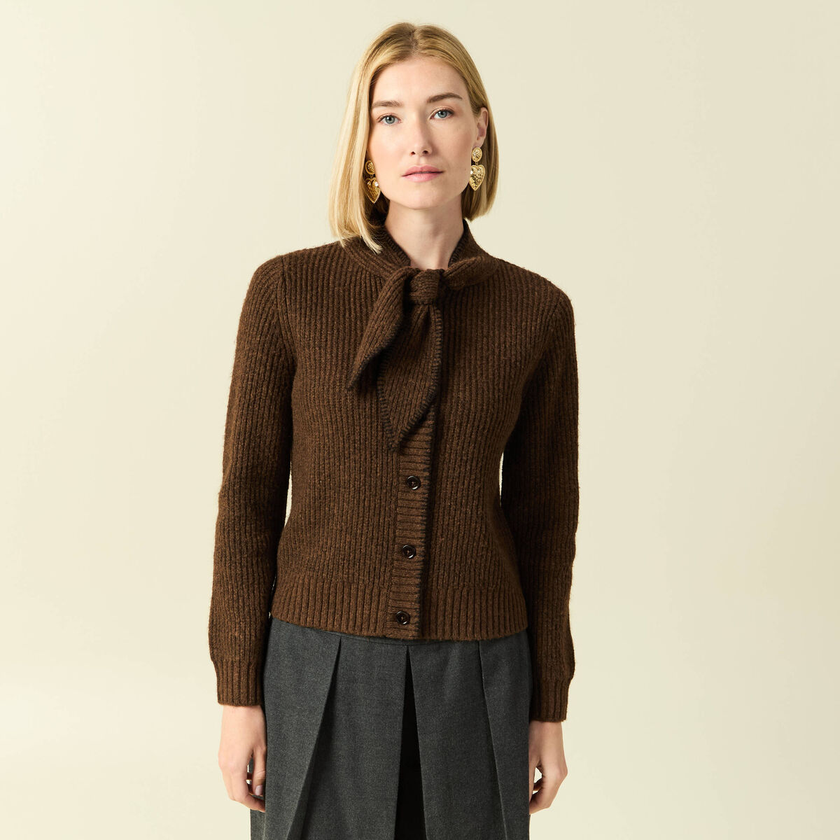 Pull col rond manches longues marron fonc&eacute; femme