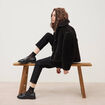 Manteau court oversize sherpa noir femme