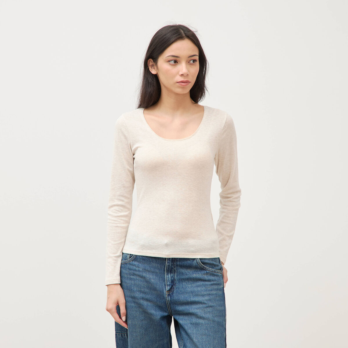 T-shirt cintr&eacute; col rond manches longues beige femme