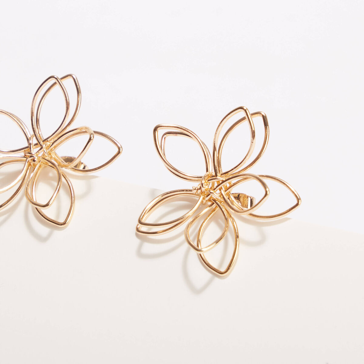 Boucles d'oreilles clous couleur or femme