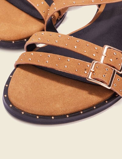 Sandales plates à clous marron femme