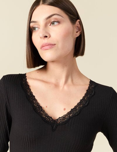 T-shirt cintr&eacute; col v dentelle noir femme