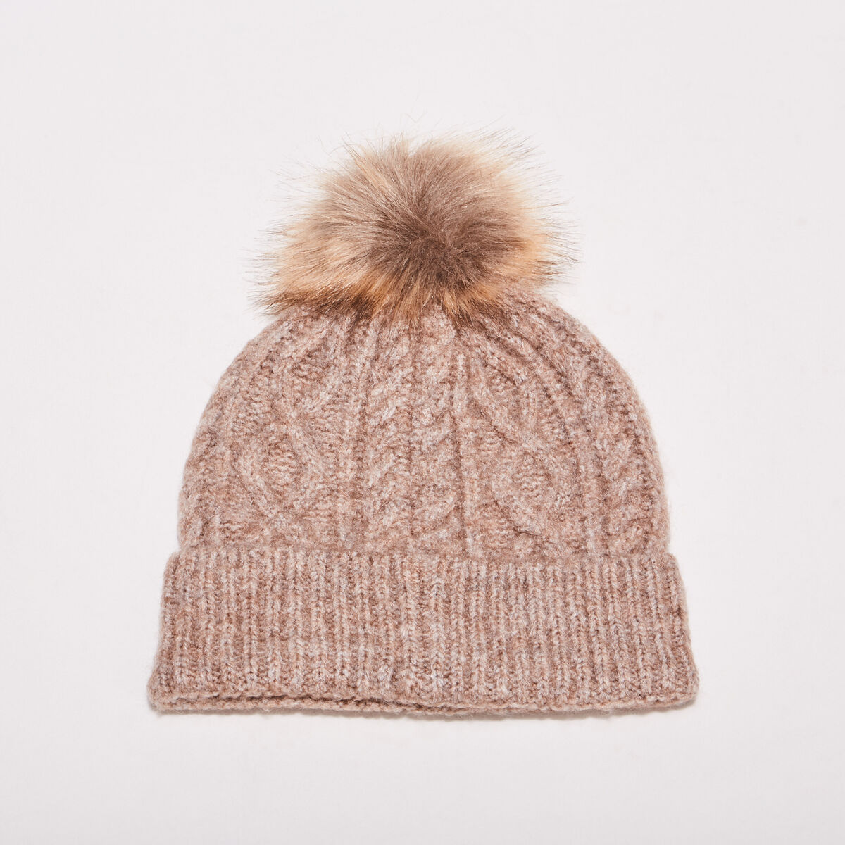 Bonnet tricot&eacute; &agrave; pompon marron clair femme