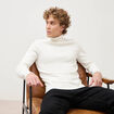 Pull fin col montant manches longues ecru homme