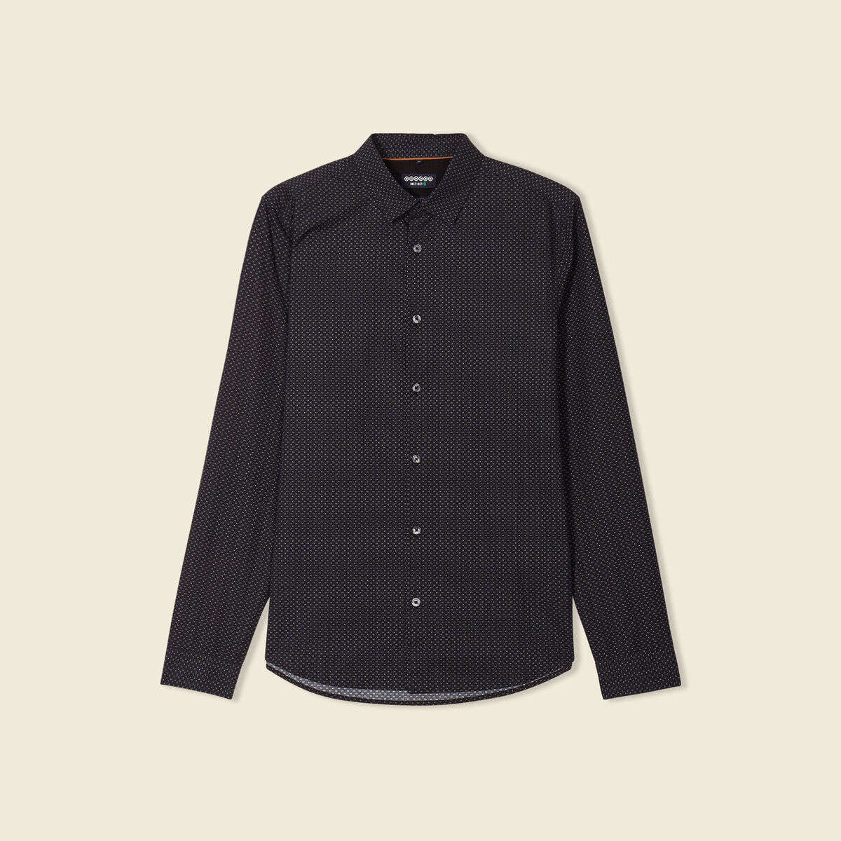 Chemise cintr&eacute;e en coton manches longues noir homme