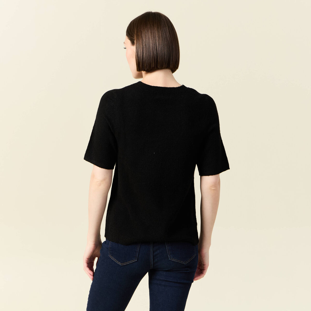Pull manches courtes noir femme