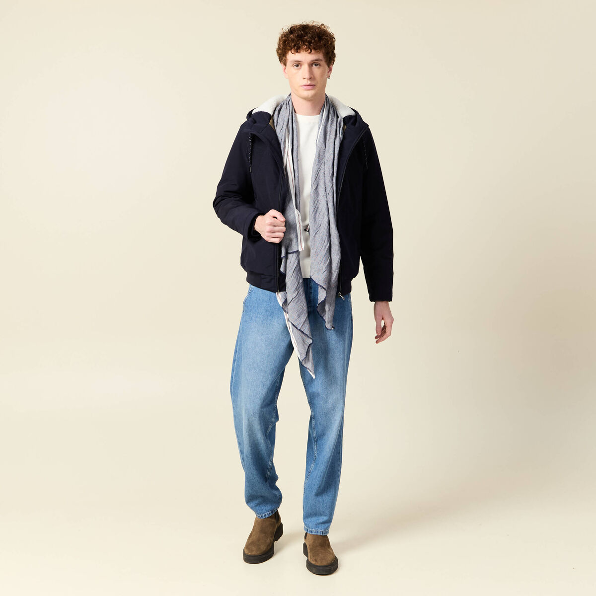 Parka courte &agrave; capuche bleu fonc&eacute; homme