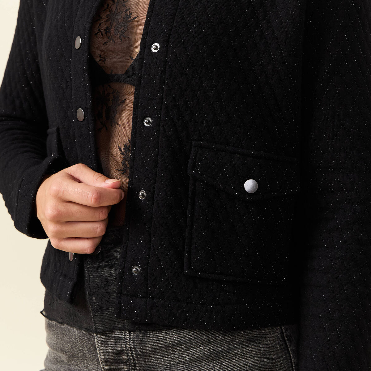 Veste droite courte col mao noir femme