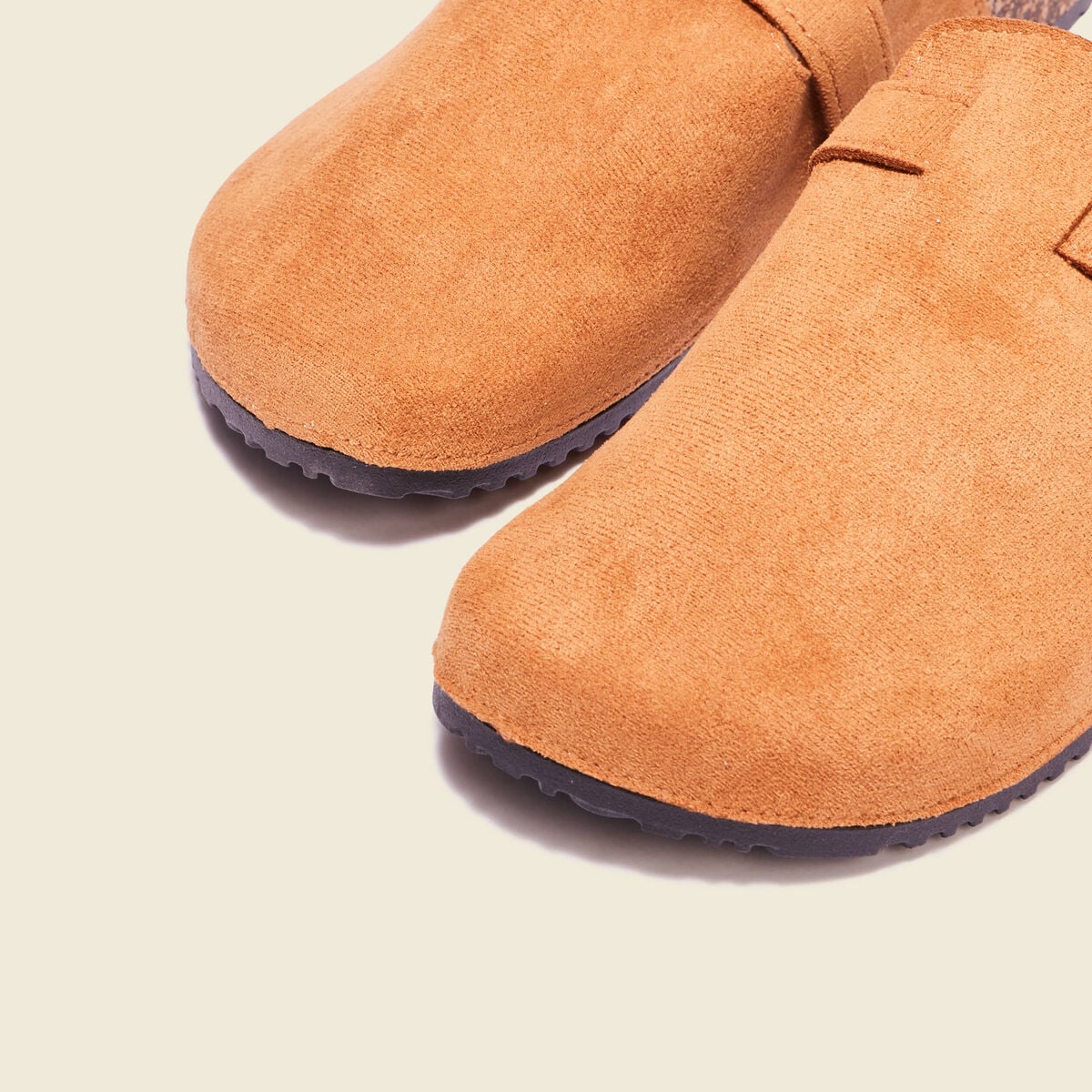 Mules plates su&eacute;dine camel femme