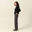 Pull &agrave; capuche zipp&eacute; noir femme