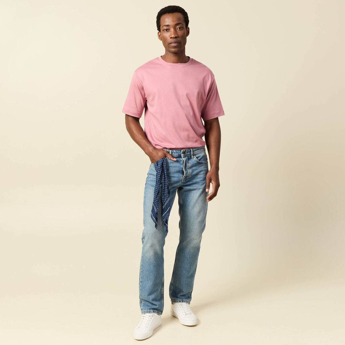 Jeans straight longueur 32 en coton denim stone homme